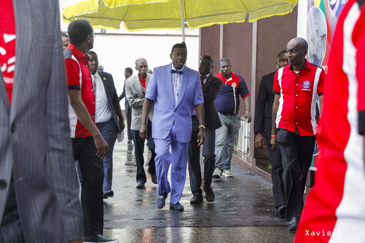 PastorID's tweet image. Throwback Thursday: The commissioning of the Enoch and Folu Adeboye Intensive Care Unit at LASUTH. #EXcel2017 #TBT #LagosState