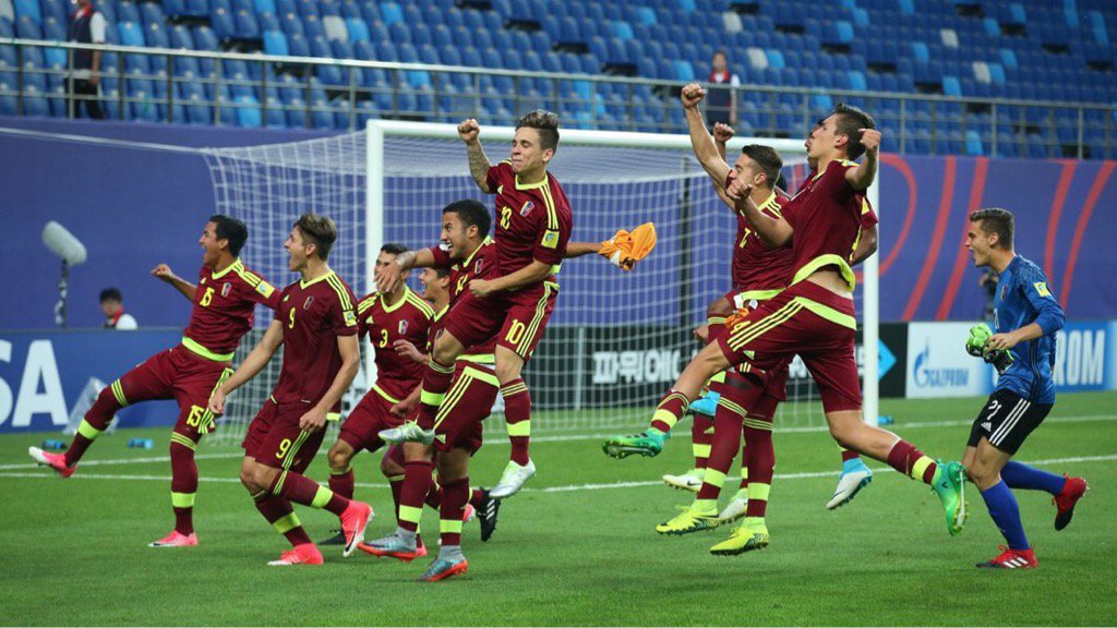 rctv's tweet photo. Gracias Vinotinto...por darnos un amanecer lleno de alegría y esperanza!!! https://t.co/WtIt2KPSXH