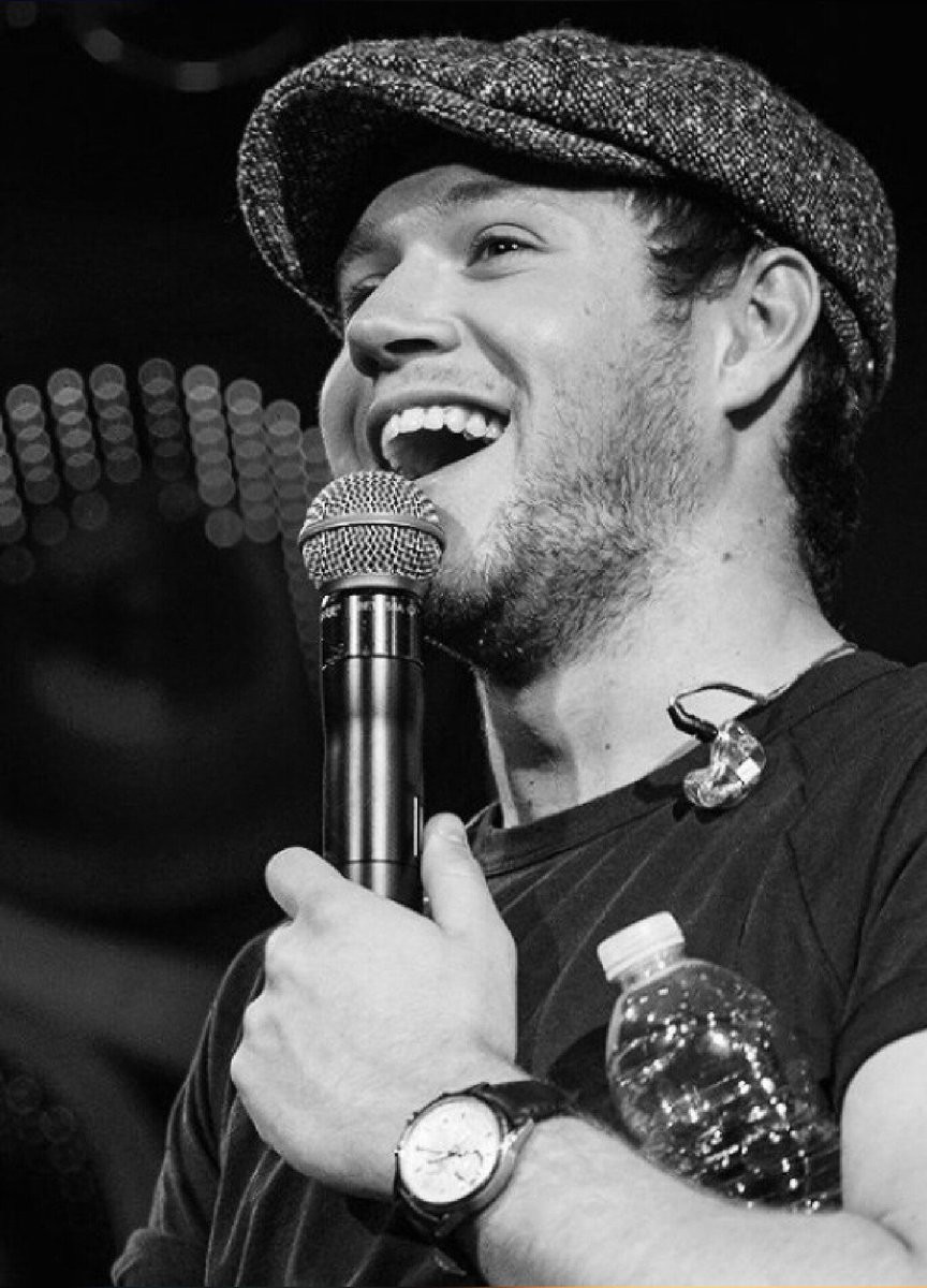 ❝ Do not speak if what you say is more beautiful than silence ❞