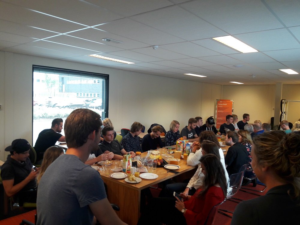 Value050's tweet image. Een gezellige en geslaagde ondernemerslunch @Cube_050 #StartupCity