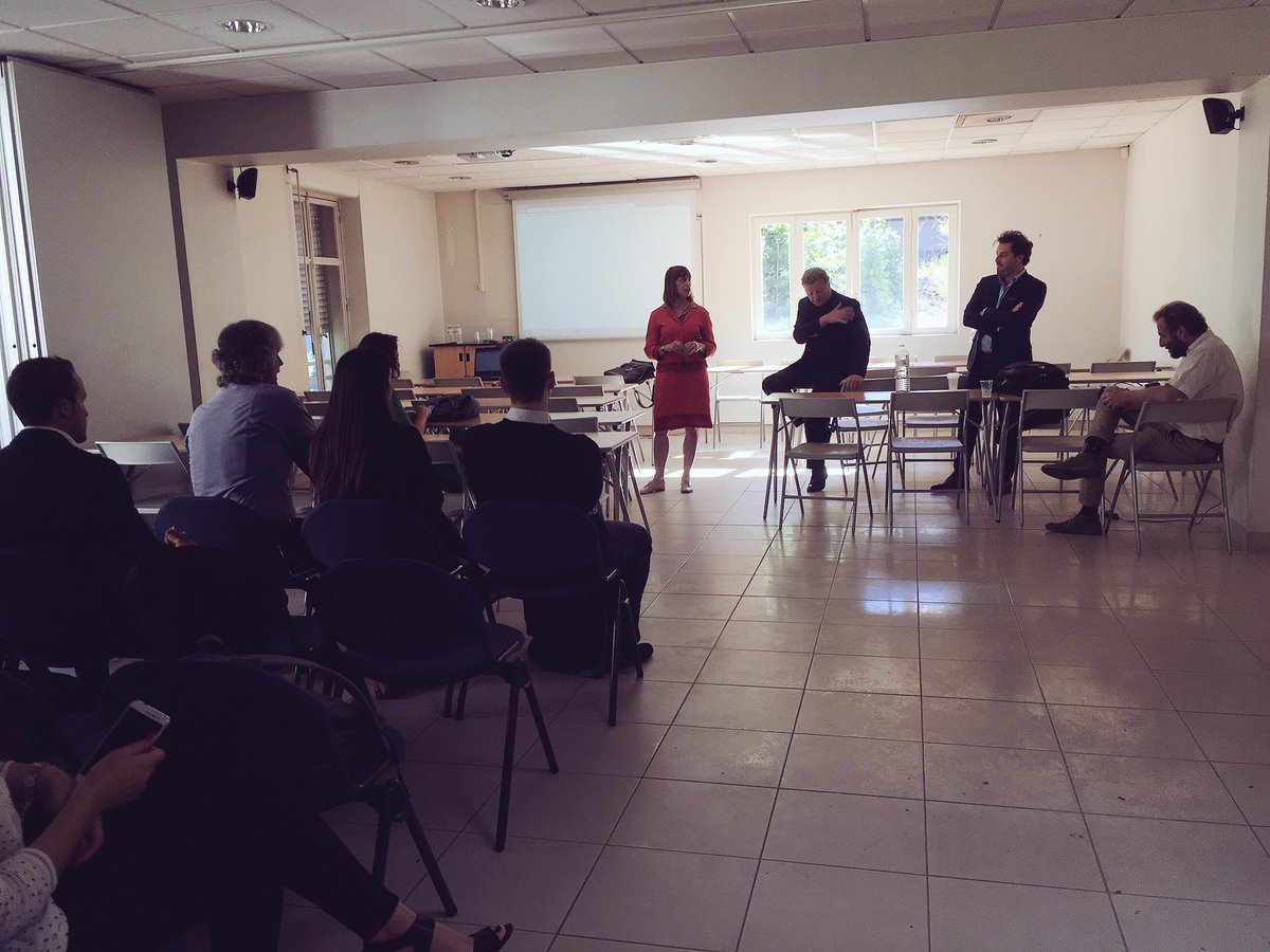 marseilleinnov's tweet photo. Petit déjeuner numérique au @marseilleavocat avec @IncubateurMars @marseilleinnov ☕️🍞 https://t.co/Bn3tukHldy