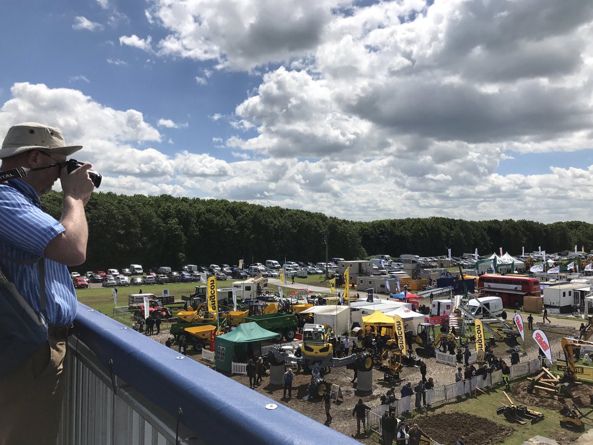 TCIndex's tweet photo. Last day for #plantworx2017 be sure to visiting #TCiTower in partnership with @AltradBeaver84 Best view of the show by far #Beaver84 #Plant https://t.co/BpwN2L3cQ6