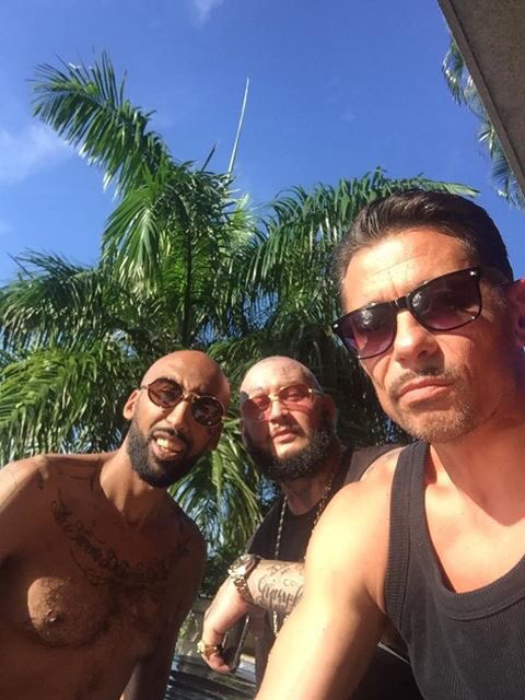 sethgueko's tweet photo. Sur le tournage du film #paradiseBitch avec @NessbealNe2s et @KSofficiel https://t.co/VGYfA956wY