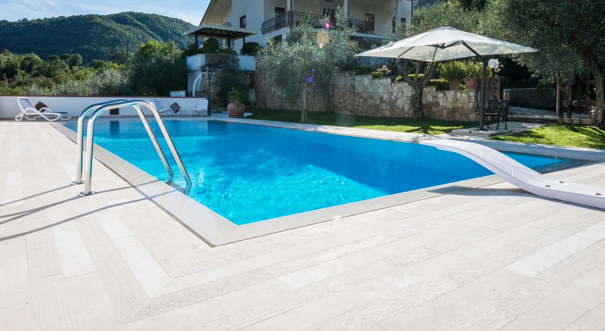marmi_zola's tweet photo. #MarmiZola PRESENTA: Villa Privata, Capri,( Italia ),2016 #LuxuryitalianBrand #oceangold #oceanblack #oceansilver #interiordesigner https://t.co/pwu02hsDw3