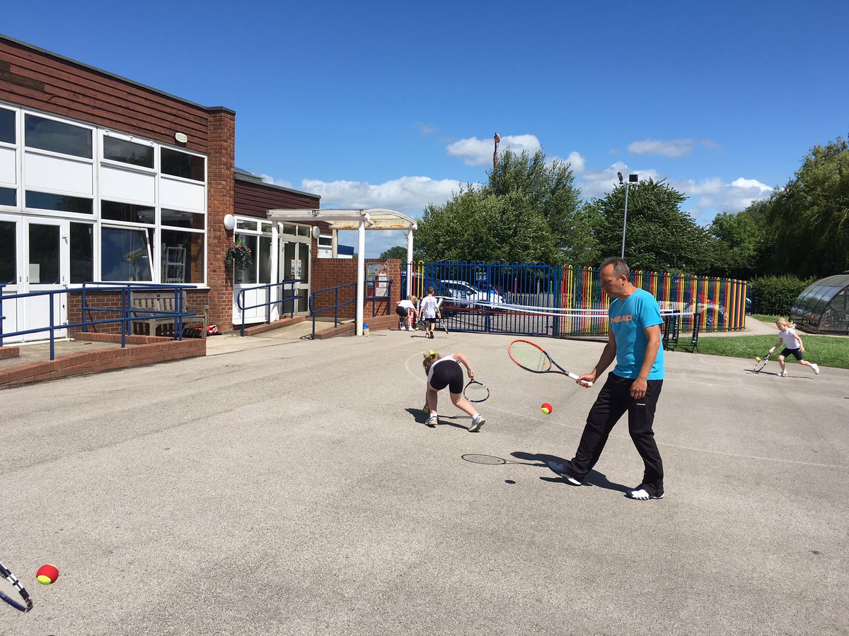 ElvingtonCE's tweet photo. Learning new tennis skills with @icpt_matt https://t.co/bJkgFZK1AJ
