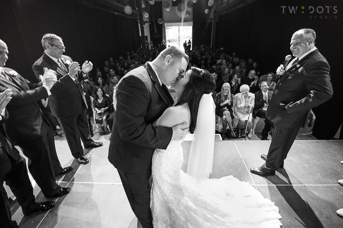 TwoDotsStudio's tweet photo. "I now pronounce #BRIDE and #GROOM husband and wife. 
You may now kiss the bride."♥ #fotografomatrimonio #nozze #sposi #weddingphotographer https://t.co/6w7cigk8Gd