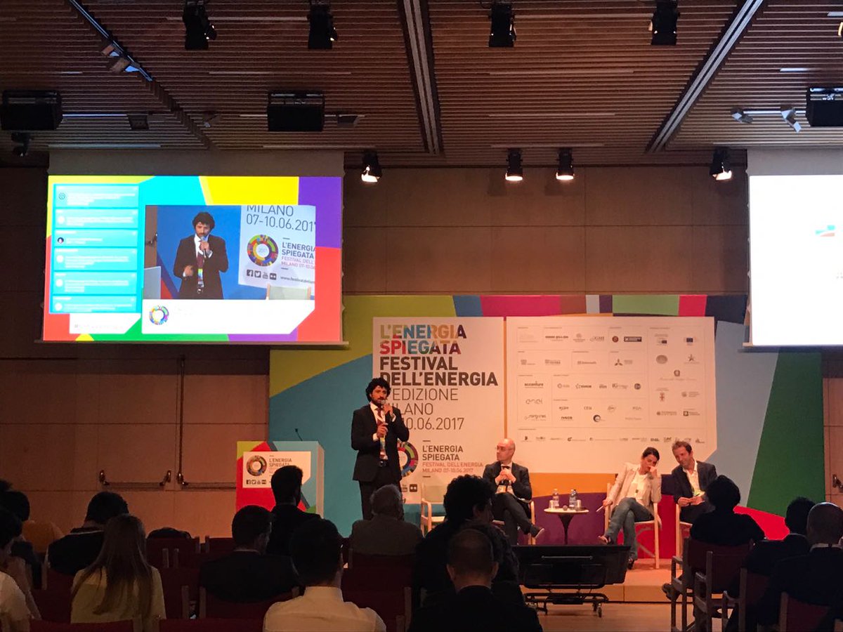 PoliHub's tweet photo. #festivalenergia, 4°pitch #startup @NextEnergyItaly: #Elemize servizi #smartgrid #IoT per gestire l'accumulo energetico del mercato consumer https://t.co/v7YZ9IjK6G