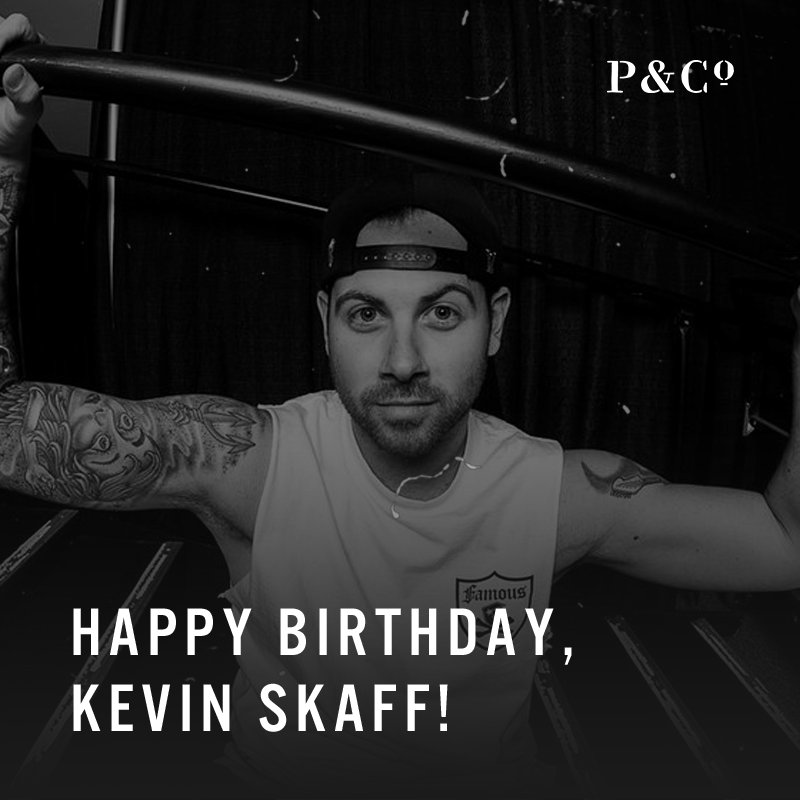 Happy Birthday to \s guitarist Kevin Skaff!!  