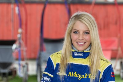 I aften kan montéspecialisten Rapido med norske Siv Emilie Løvvold tage årets sjette sejr i… travservice.dk/tager-rapido-s…