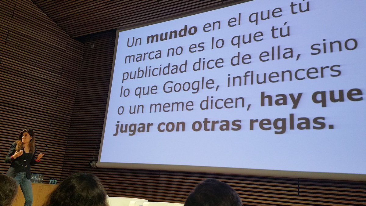 brandsandcomm's tweet photo. RT @pabloolmeda Ahí queda eso #branding #RetailDTC17 https://t.co/jnbR8vzXVz