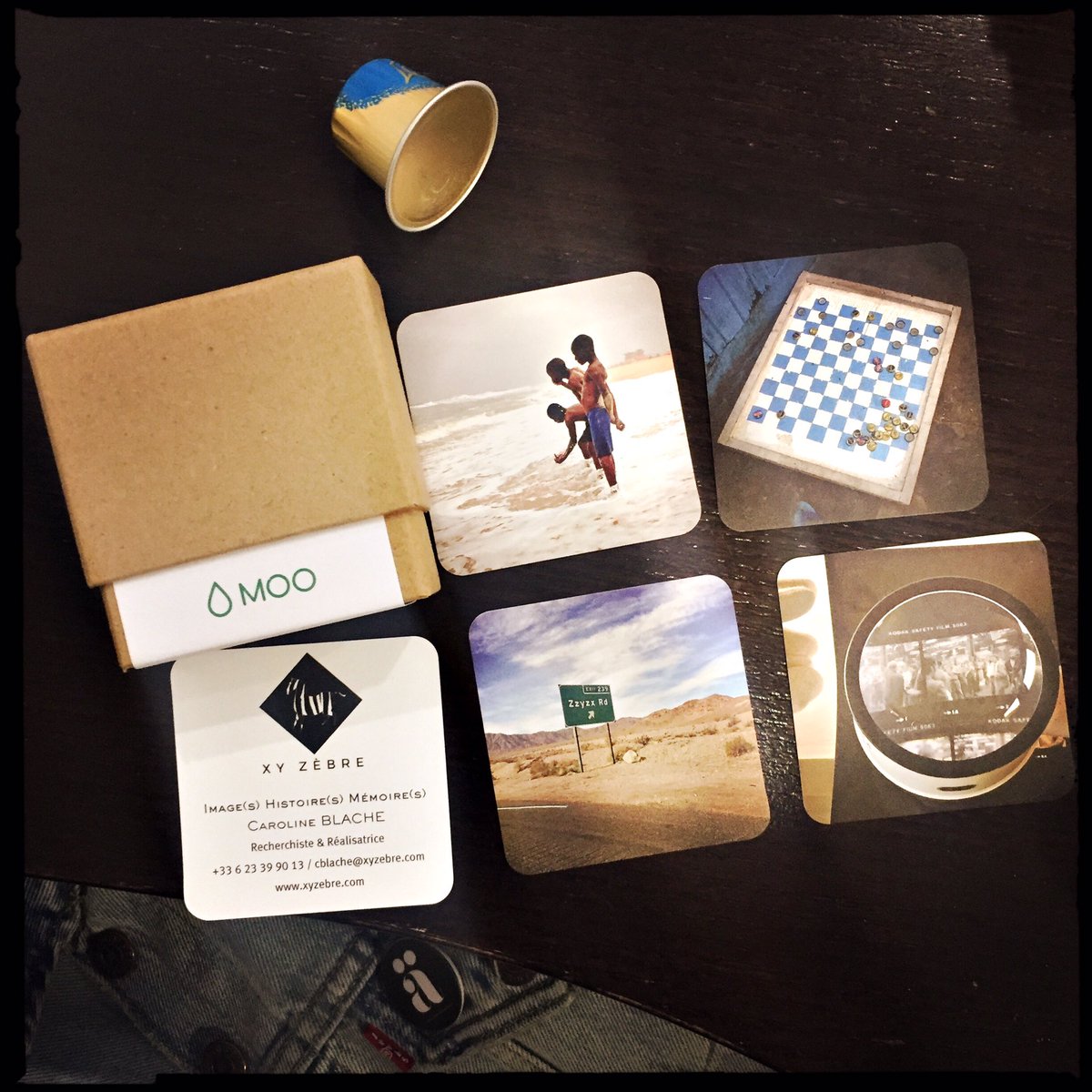 XYZebre's tweet photo. #SquareBusinessCards Nouvelles cartes @XYZebre arrivées 🖤 Direction @SunnySideDoc / Clin(s)d'œil 🕶 @afrotopia_now @amabanckou 👓 Thanks @MOO https://t.co/Nv5D7wB2wH