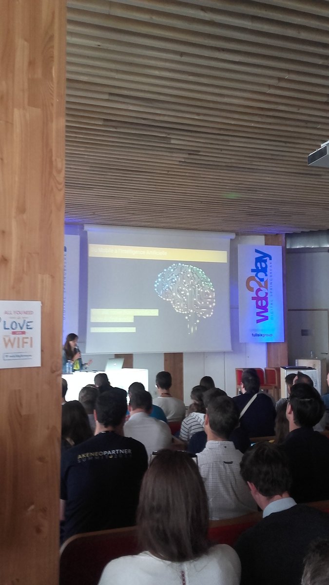 "We will move from mobile first to AI first"
#web2day #google <a href="/RozennLh/">Rozenn L'HELGOUALC'H</a>