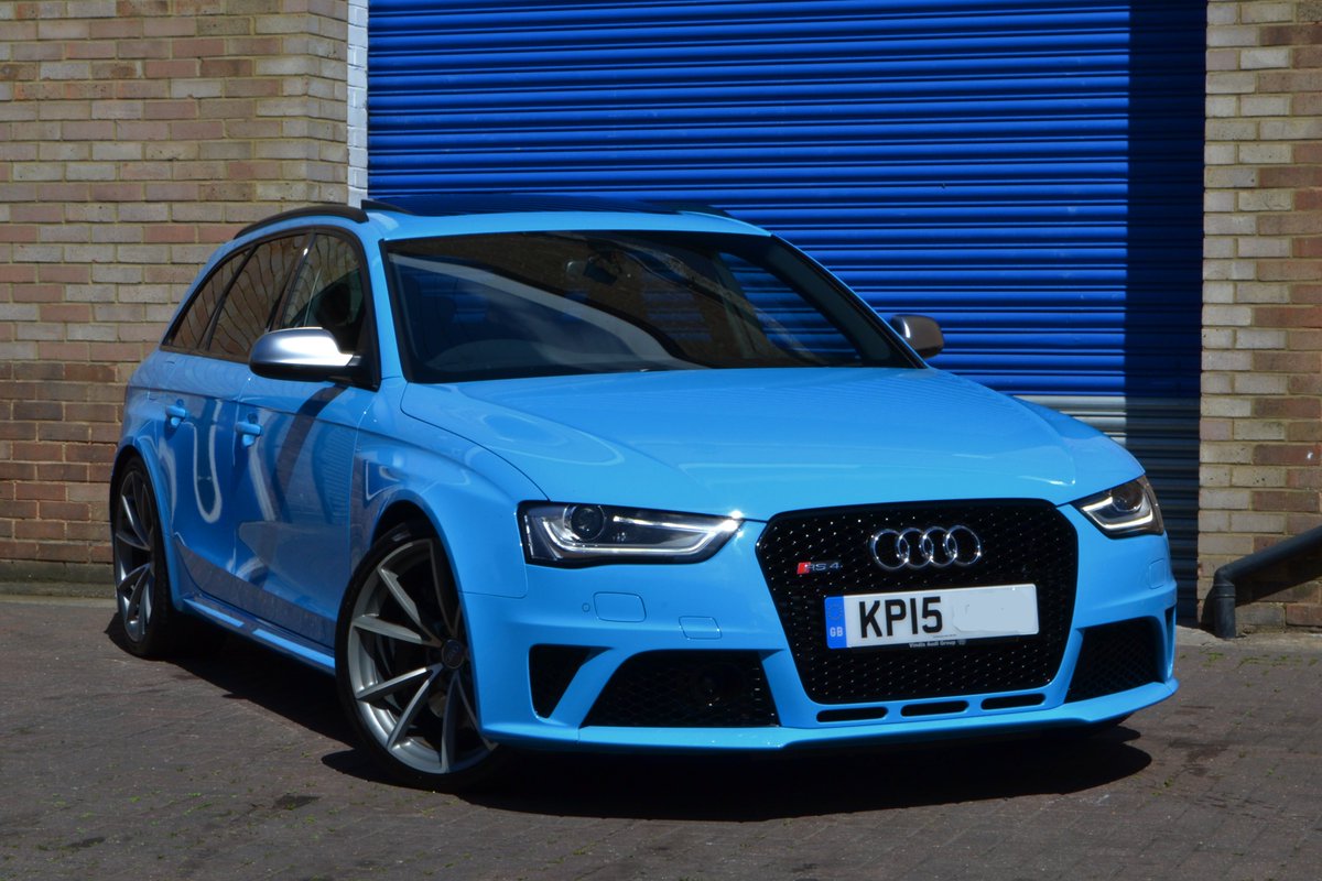 FontainMotors's tweet photo. #RS4 Avant #quattro in Exclusive #Porsche Riviera Blue https://t.co/W6iViItEuC https://t.co/pjPEKdve8D