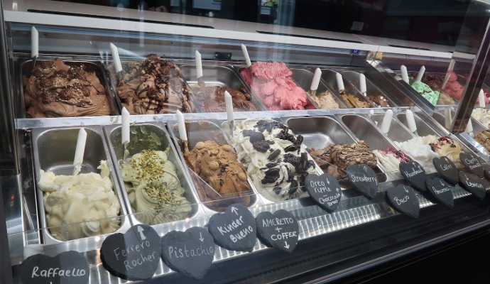 NottsLocalNews's tweet photo. Love Waffles or Crepes? Check out our review of @DolcinoUK #Nottingham ππ¦π° https://t.co/yeyPUDdVnE #Nottms #InNottingham https://t.co/5rnceDbDPh