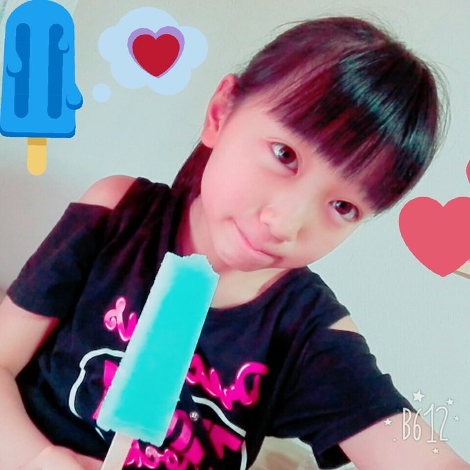 Twitterのコスプレ画像32