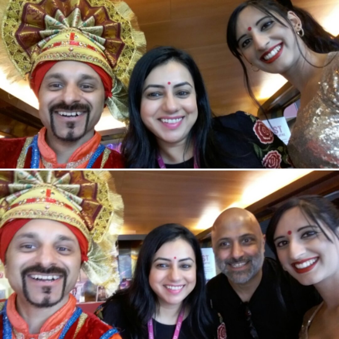 sohankailey's tweet photo. @castindoncaster FAB time with @arunakailey1 and Daljinder #AlchemyDoncaster #AlchemyFestival @BhangraTotsHQ #southasiandance #culture https://t.co/oXE4P7Gf1n