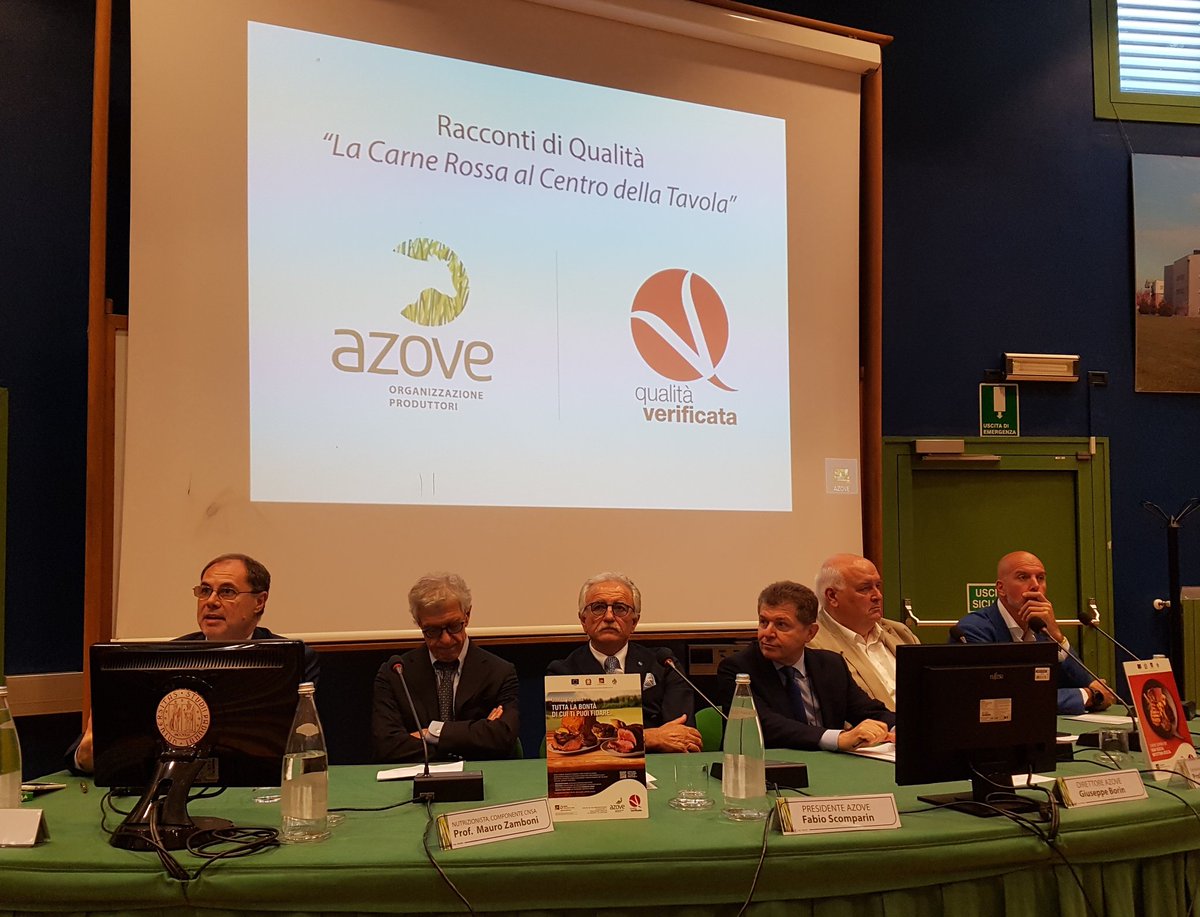 ItaliaZootecnia's tweet photo. Grande soddisfazione partecipare al meeting #AZOVE che celebra le carni a marchio QUALITÀ VERIFICATA. Nel 2007 #Unicarve c'ha visto giusto! https://t.co/0dmqm4oE3i