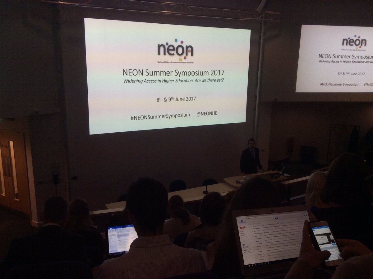 raz_4u's tweet photo. Welcome from Director of @NEONHE at @leedsbeckett https://t.co/3LFPRhxd76