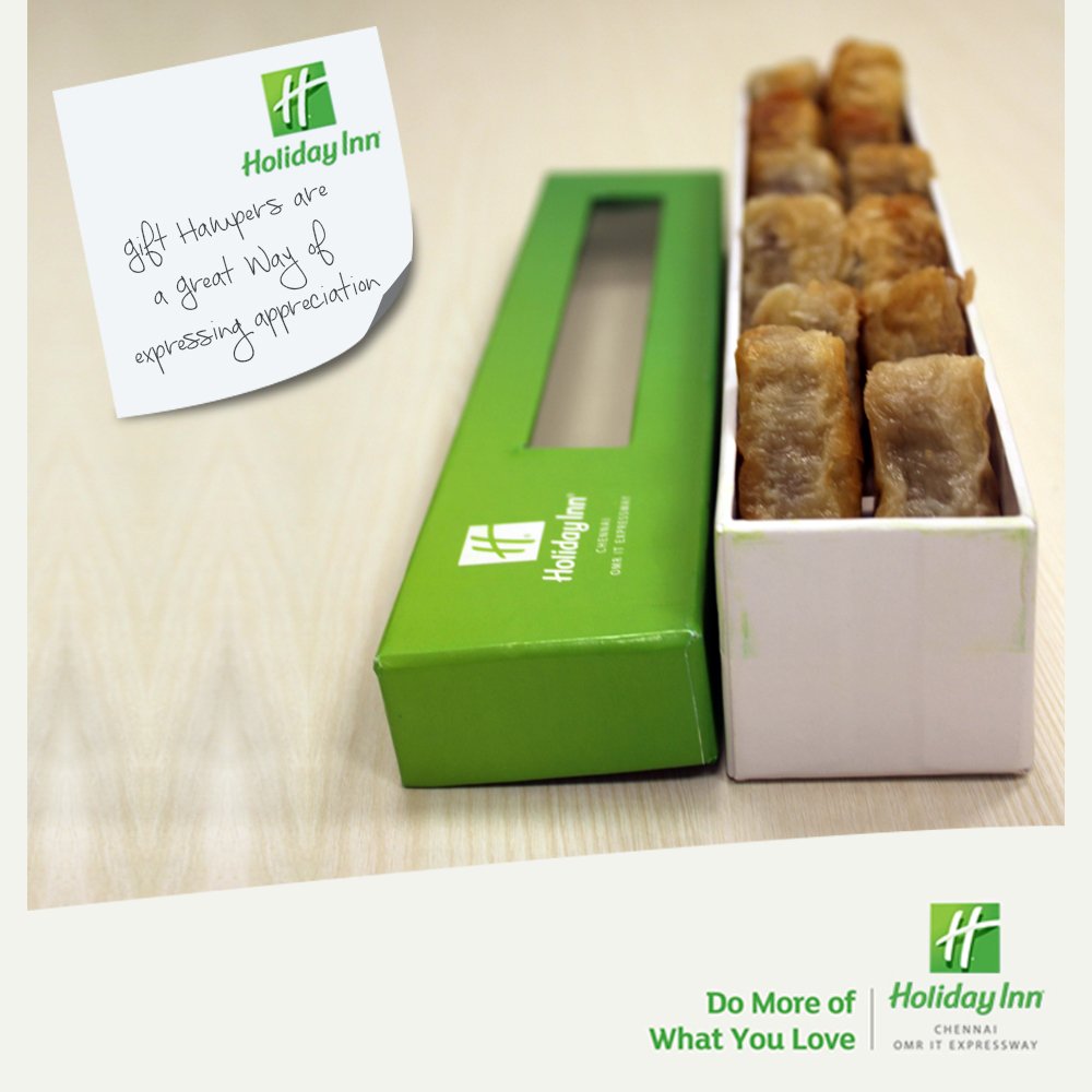 holidayinnchn's tweet photo. For Bookings on Hampers and other details Call 044 6604 6604
#HolidayInnChennai #GiftHampers #FiloRolls #SpecialDaysMadeEvenMoreSpecial #IHG https://t.co/wfeNuBbdEE