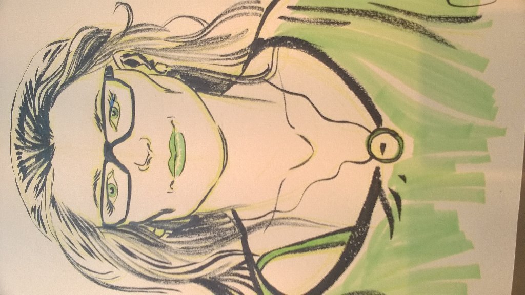 SaraZalindi's tweet photo. #MakeItGreenery #portrait https://t.co/eYbfYVxWHf
