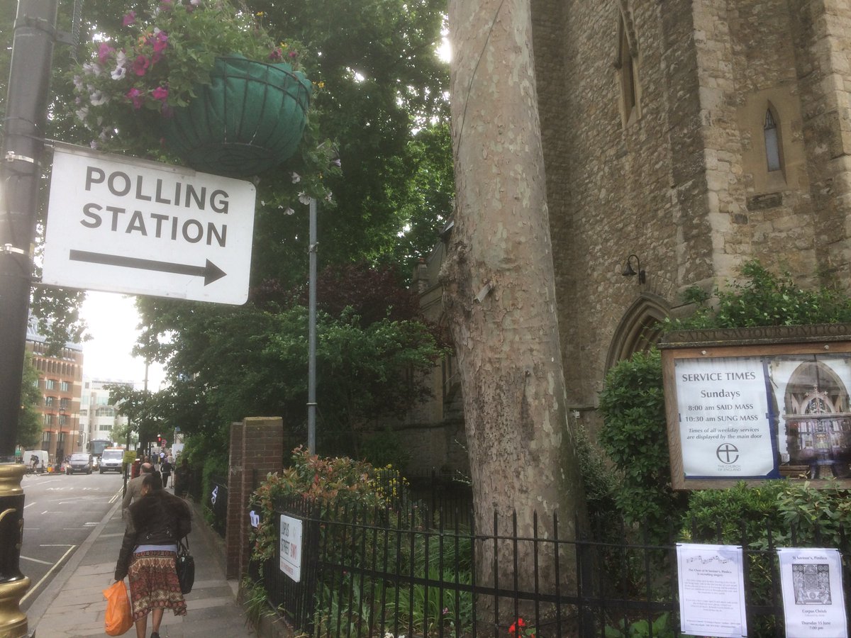 Sharing a view of my polling station for <a href="/MuseumofLondon/">MuseumofLondon</a> #LondonView campaign- rather a bucolic scene for London. That's Pimlico. #Vote2017