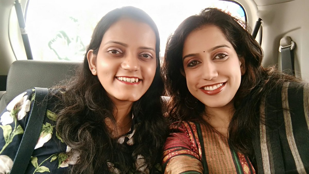 PrathibhaRyali's tweet photo. All set for #dsc2017 with @AnithaK4116 https://t.co/rpltTDdFHR