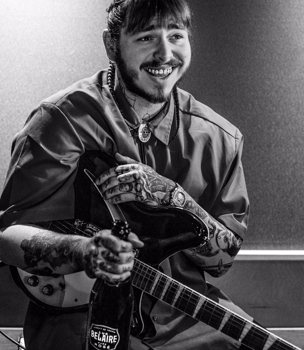 PostMalone tweet picture