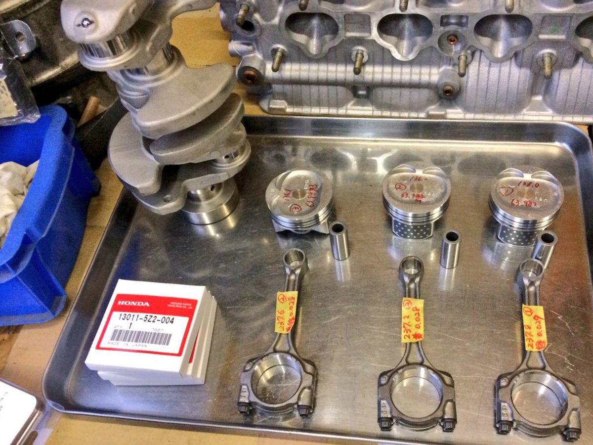 うめはらてんちょ S6やnシリーズに搭載されてるs07aについて昼間エンジン 室で色々判明しました コンロッド ピストンなどの重量バランスがかなりアバウトに組まれていてクリアランスもバラバラ K型やf型と比べてはダメかもしれませんがターボのs6でも