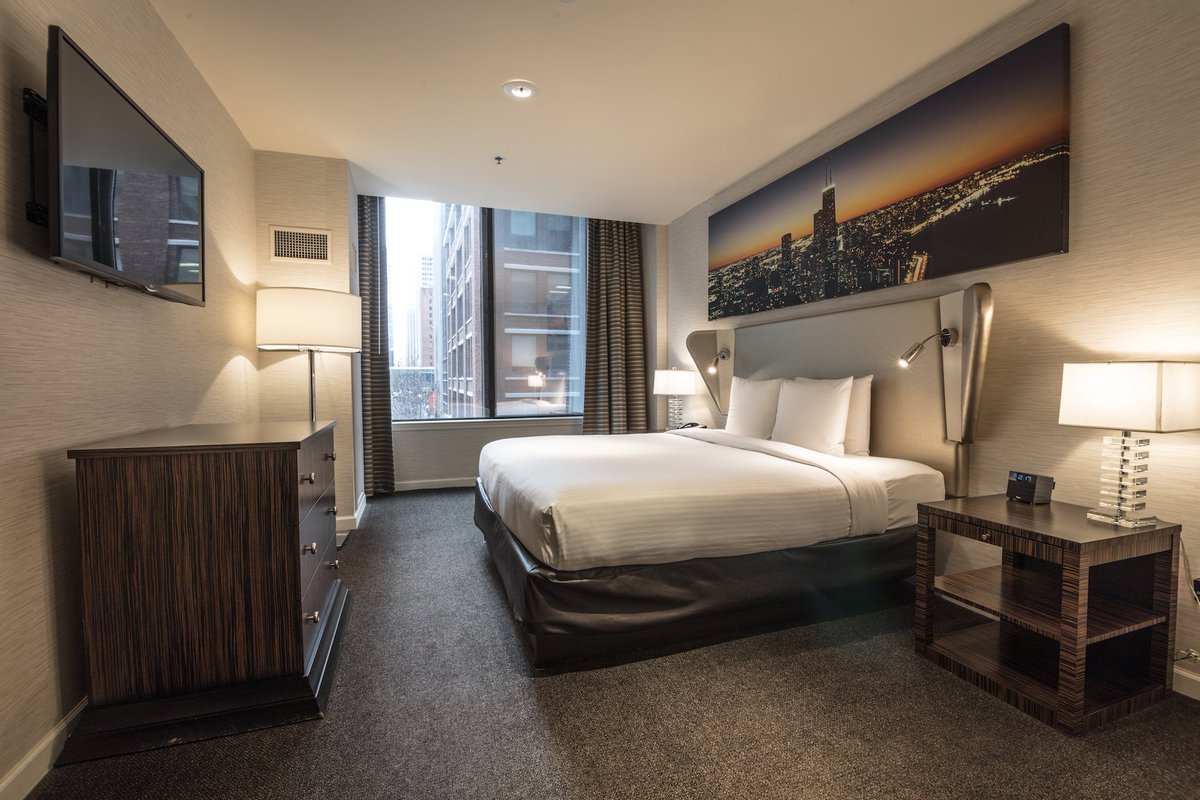 Need a little incentive to plan a Chicago trip? Our deals should be pretty persuasive: bit.ly/2ppMWFi