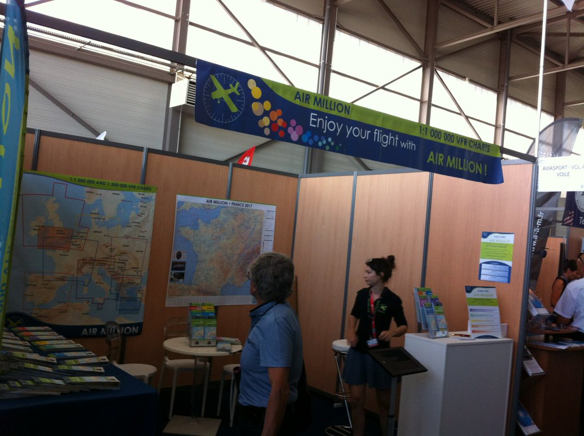 AIRMILLION_VFR's tweet photo. #AirMillion est au #LyonAirShow ! Venez nombreux sur notre stand! Jeux, surprises, cadeaux sont au RDV. #AirMillionAeroTour #WeAreAero https://t.co/D6iAfUliKE