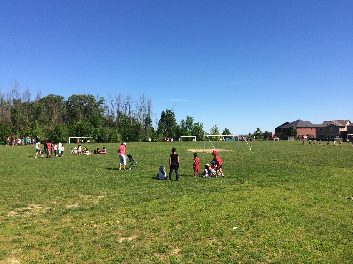 So much with with <a href="/ParticipACTION/">participaction</a> #150PlayList celebrating #Canada150 @SpringdalePS <a href="/PeelSchools/">Peel District School Board</a>