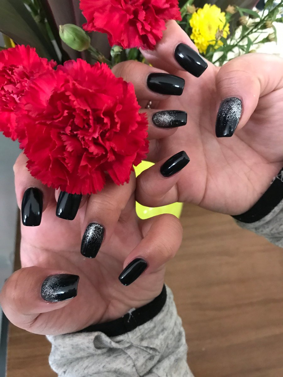 alohanailsspa's tweet image. Don't forget to pamper yourself before prom! Our prom packages are still available, call and book your appointment today !