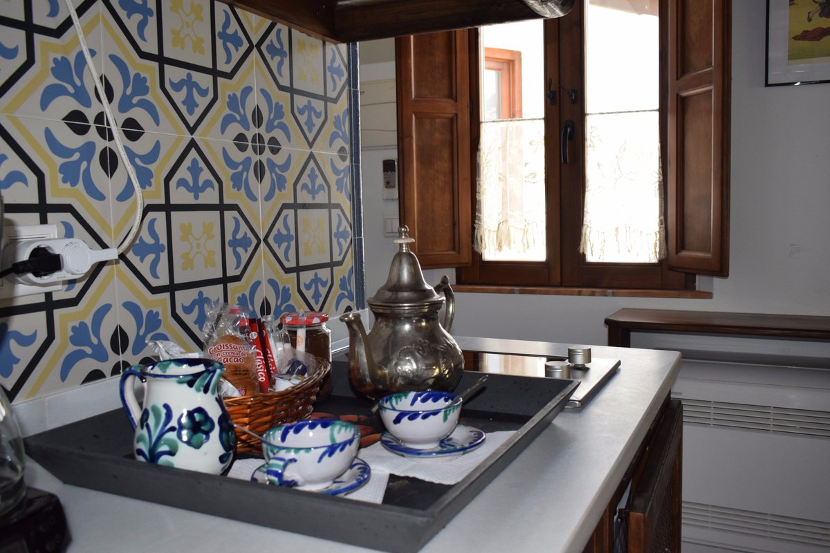 DeRamilla's tweet photo. Disponibilidades en el "Carmen de Ramilla", del 25 al 30 de junio 2017 : Apartamento "Granada" con vista en el Jardín al precio de 75€/noche https://t.co/uiFUVXlRbD