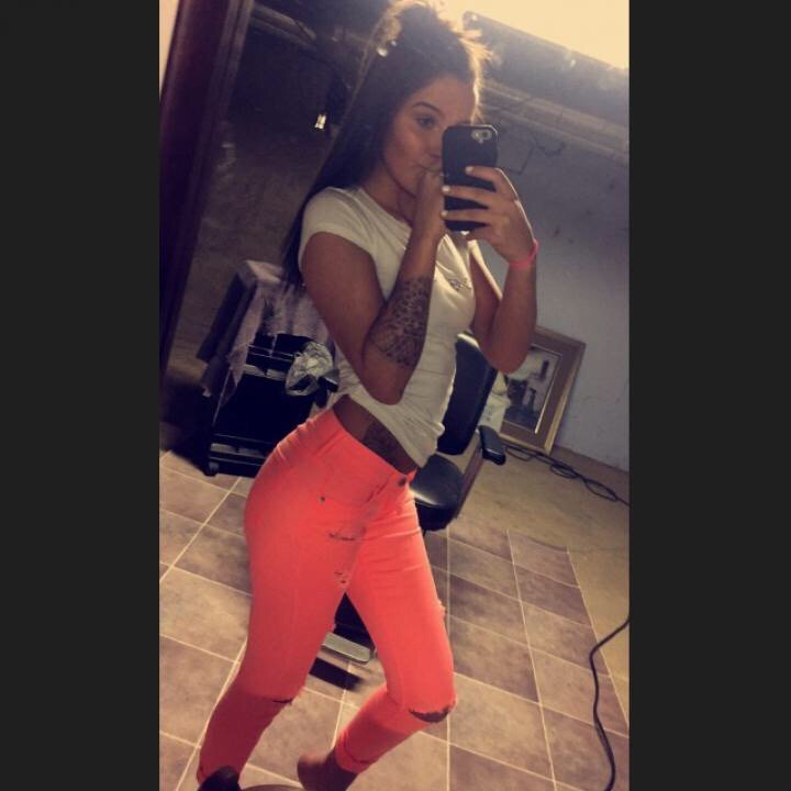LostGrungeMess's tweet photo. coin dropsssss#Liveme alyssa.hirsch: https://t.co/Qw7RenaayM https://t.co/ouWfZmeIq7