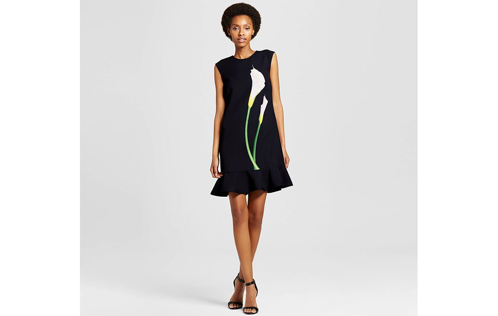 AshoopClothing's tweet photo. Ivanka Trump Just Wore A $35 Target Dress — And You Can Buy It On Sale Right Now

https://t.co/akSlgyU5mB https://t.co/eOk6oVz3tx