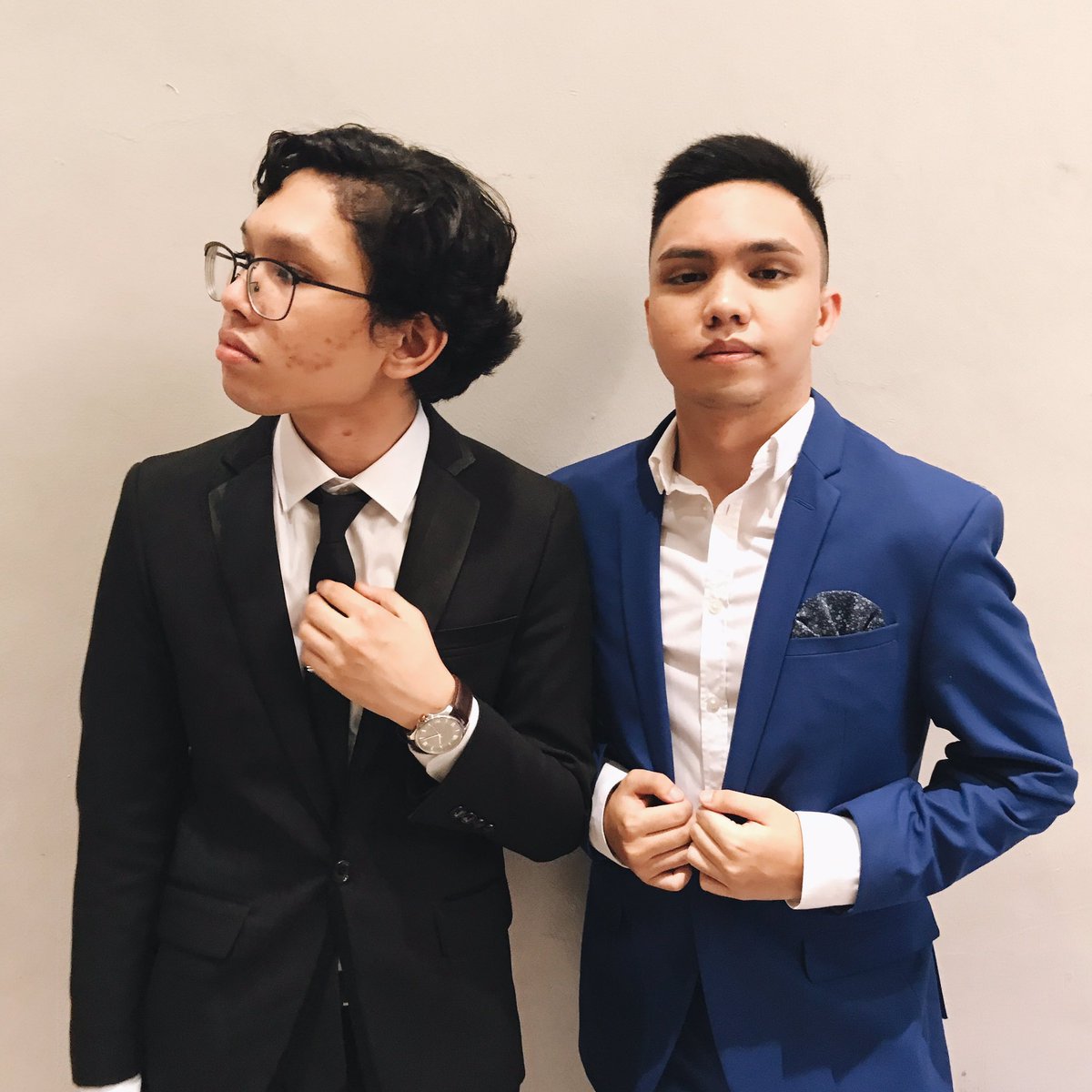 patch_xcx's tweet photo. last night at the #MoonlightMagic2017 with the squad boyfie 🌙✨ https://t.co/zkv2I0BIjs