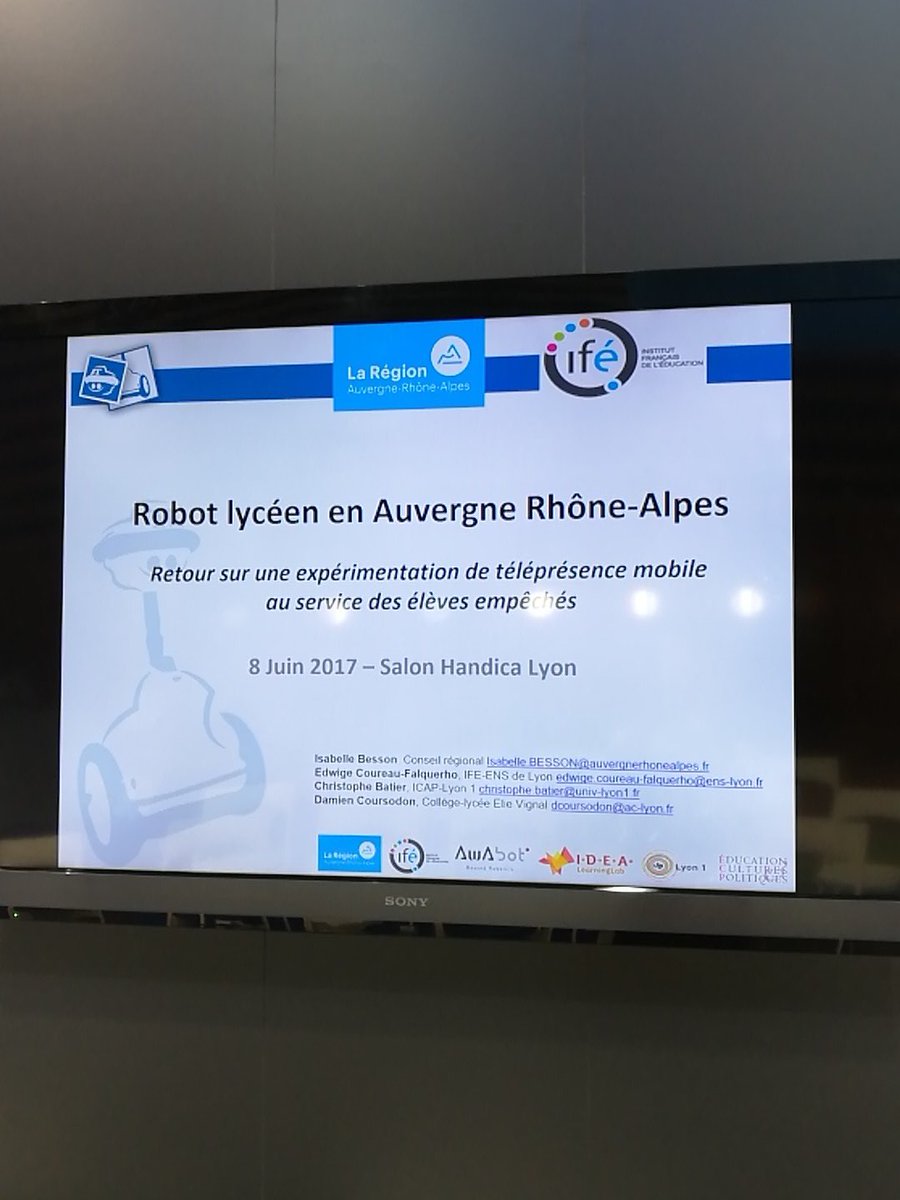 educIFE's tweet image. salon #Handica2017 : Retour d&apos;exp #robotaura : la #telepresence à l&apos;école pour aider les élèves empêchés ou handicapés @auvergnerhalpes