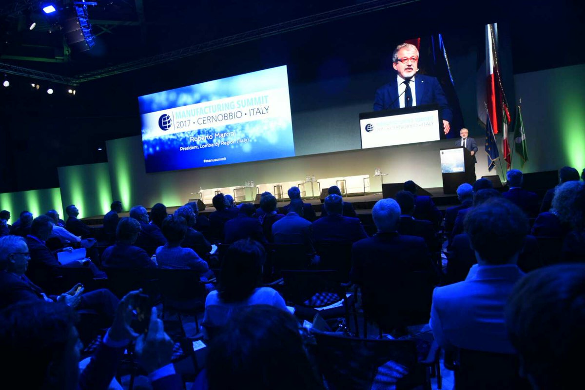 RegLombardia's tweet photo. #LNews @RobertoMaroni_ a #ManufacturingSummit2017, #Manusummit, #VillaErba, #Cernobbio/#Como https://t.co/8iR0YdhykW
