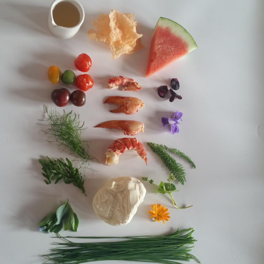 Misset Chefsdish; Edwin Soumang met een zomergerecht van tomaat, kreeft en burrata <a href="/MissetHoreca/">Misset Horeca</a> <a href="/EdwinSoumang/">Edwin Soumang</a>
