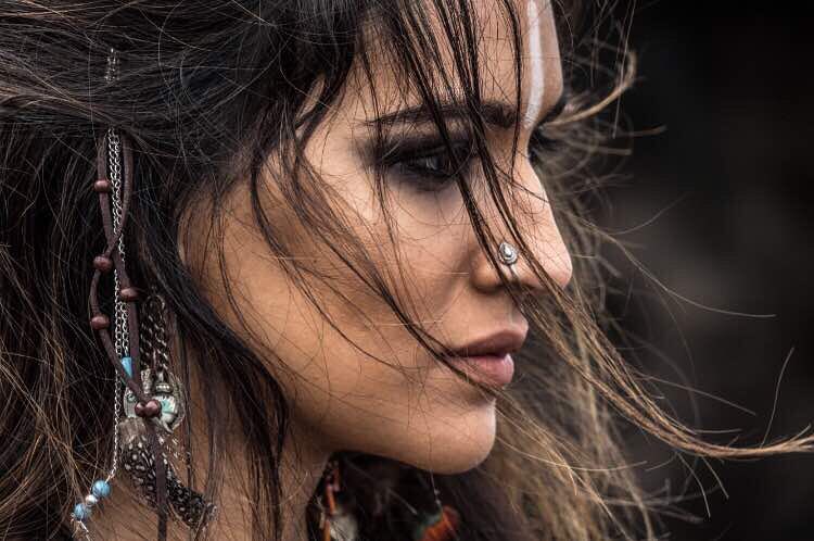 ZoomTV's tweet photo. .@kritisanon's look from #Raabta is fierce, and we love it! 

#RaabtaThisFriday https://t.co/uAKXMFcZna