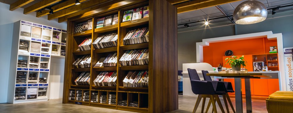 TherecaBV's tweet image. Thereca realiseert de upgrade van meerdere vestigingen van TotaalBED. Inmiddels zijn de eerste winkels voorzien van een nieuwe uitstraling.