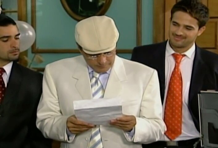 MiNegrafr's tweet photo. Isadora y Toro testificaron. Rodolfo Tiene que asumir las consecuencias de sus actos #NegraConsentida https://t.co/imBRS0KmdF