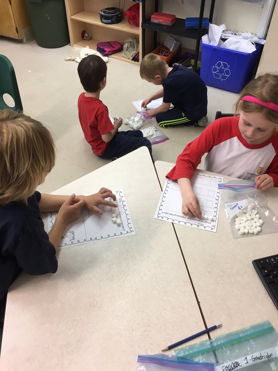 HilaryGoodridge's tweet photo. Marshmallow measurement! #deliciousmath @StBonaventures https://t.co/6dwJF43dop