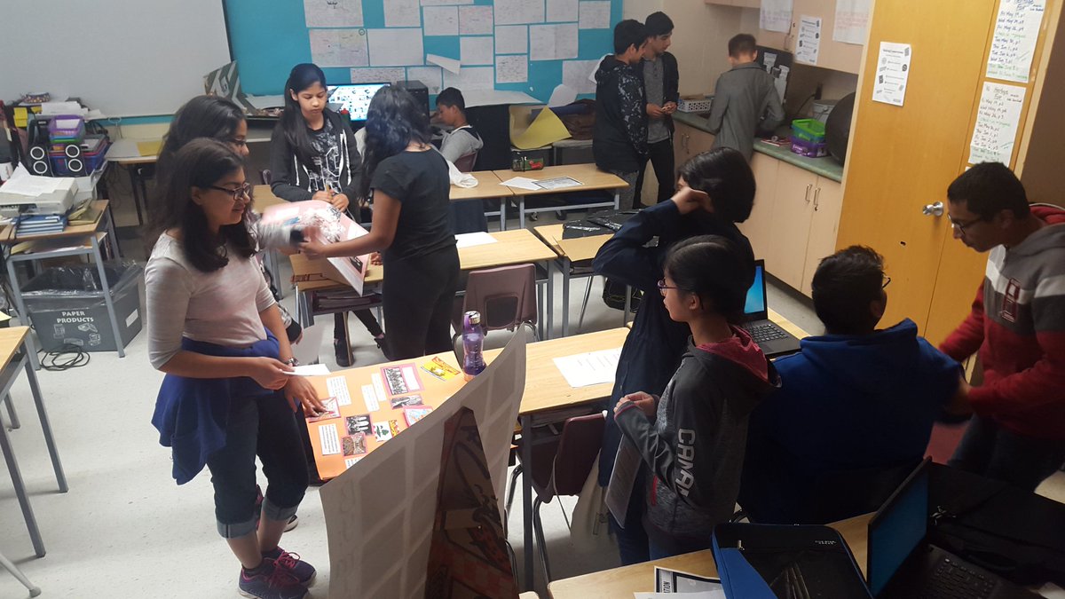 MsMa8's tweet photo. @PeelSchools @HazelMcCallionS 8F getting ready for #History #HeritageFair https://t.co/3KSRElMIUC