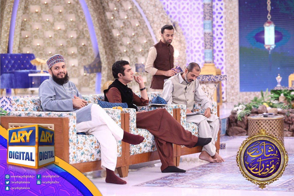 AleeshaaaAli's tweet photo. 👉Joru ka Gulam teri azmat ko Salam👈 What an interesting topic today in #ShaneRamzan #Zavya @WaseemBadami @iqrarulhassan on @arydigitalasia https://t.co/1ipo4EELJi
