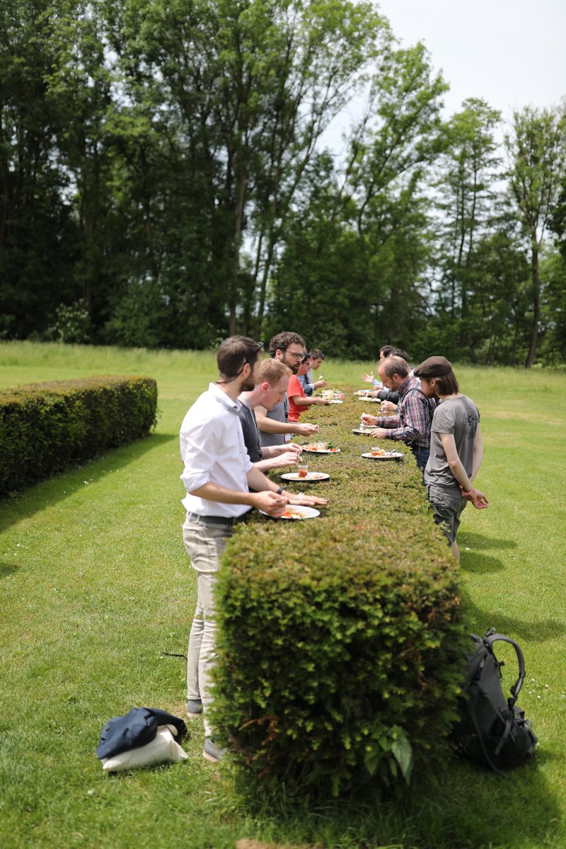 Sure it wasn't the gardener's intension, but it seems to work great as table during lunch #WHC2017 #Worldhaptics #CreativePeople