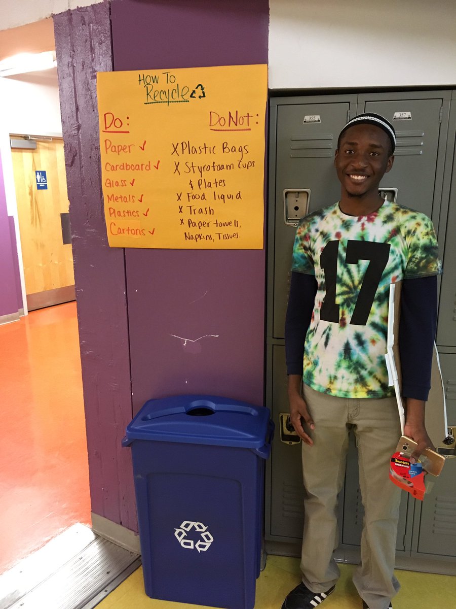 pickettapis's tweet image. @ClimateClubMCPC  - Like our changing climate, these students will not be stopped. ❤️them!!!