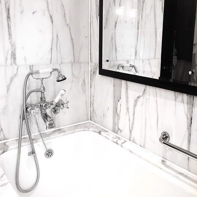 TheDorchester's tweet photo. Did you know that we have the deepest baths in London? ❤️ Thank you @thelondonfoxx for sharing your #DCmoments. 📸📸… https://t.co/7btRApPX6k https://t.co/nSxElxb5l8