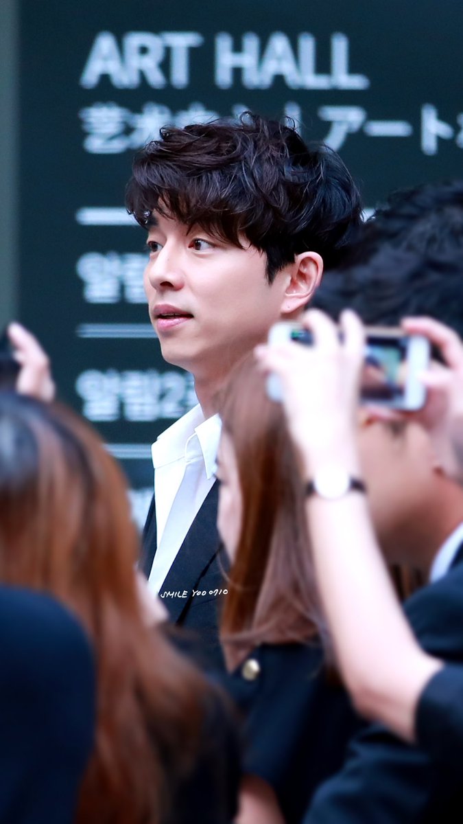 SmileYoo0710's tweet photo. 170607 루이비통  #孔劉 #공유 #GongYoo [Please Don't Remove LOGO] https://t.co/H8MBLqqp92