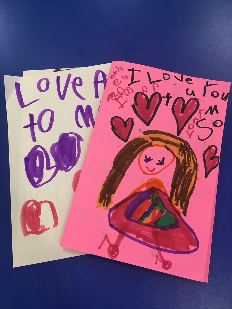 MissConnsClass's tweet photo. Thank you for your sweet notes, @MsTworksClass! I have loved getting to know all of your students this year. #HandWrittenNotesAreTheBest ❤️ https://t.co/IkFBgBEcaL